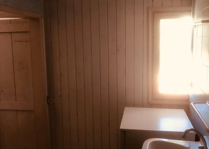 Barreira Beachfront 7 *