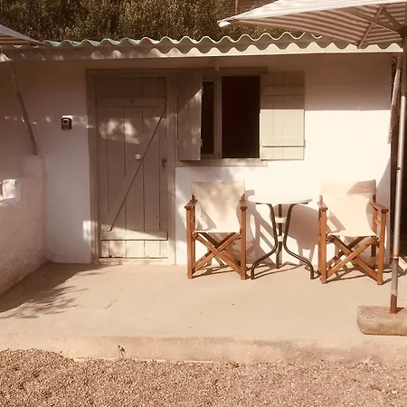 Barreira Beachfront 7 *